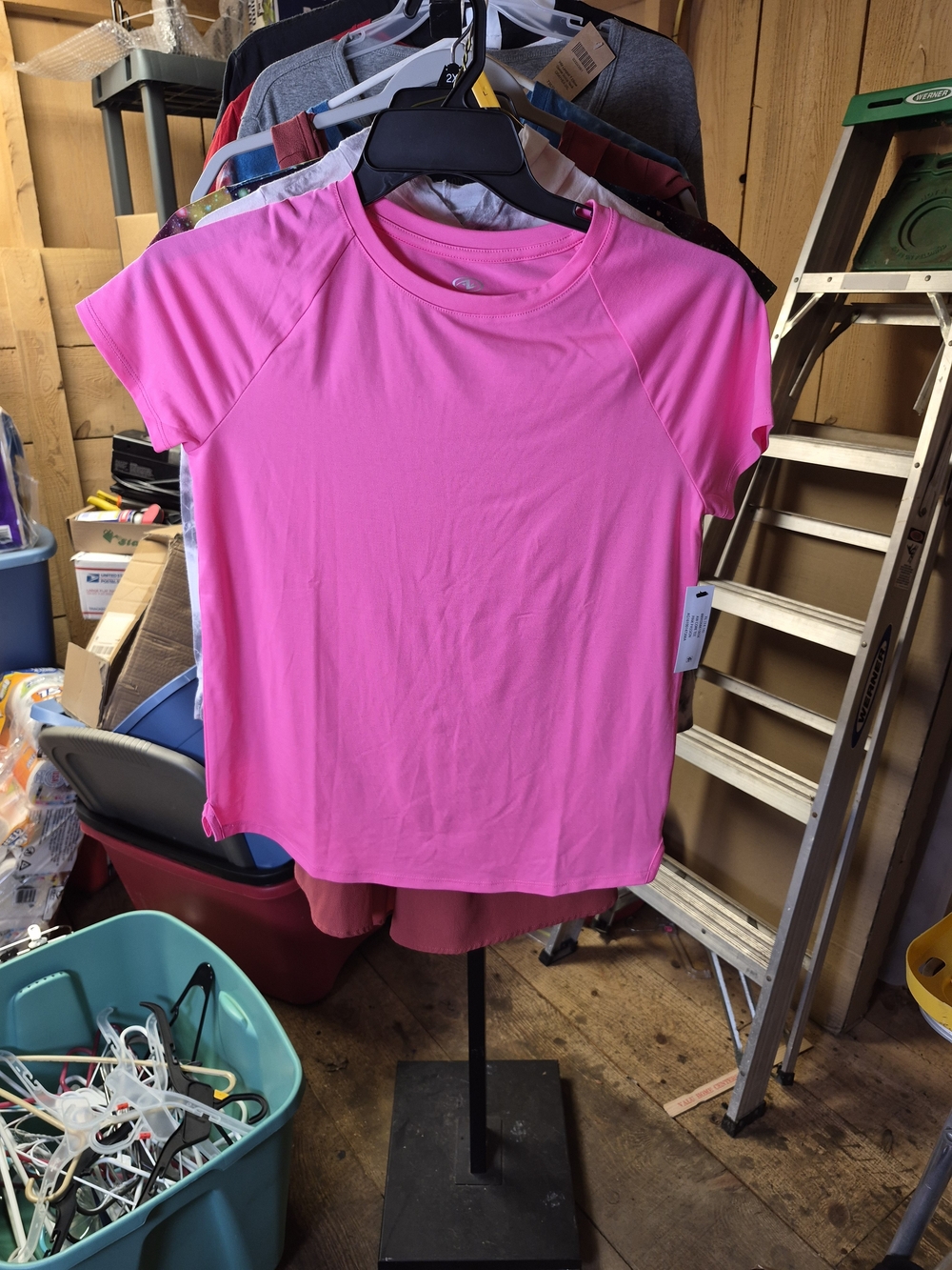 Women's Active Short-Sleeve Crewneck Top - Bright Pink Bin 63